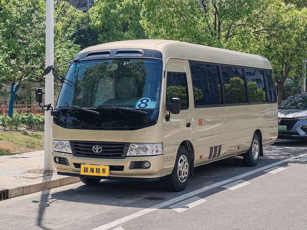 豐田考斯特 22座